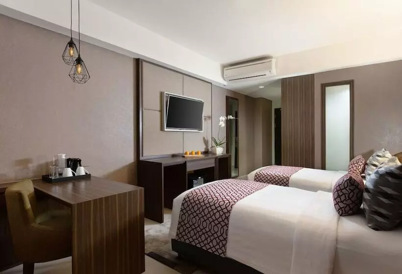 デラックスルーム, The Alana Hotel & Conference Center Malioboro Yogyakarta By Aston