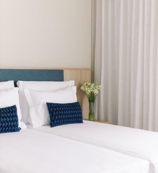 جناح, The Editory by The Sea Troia Comporta