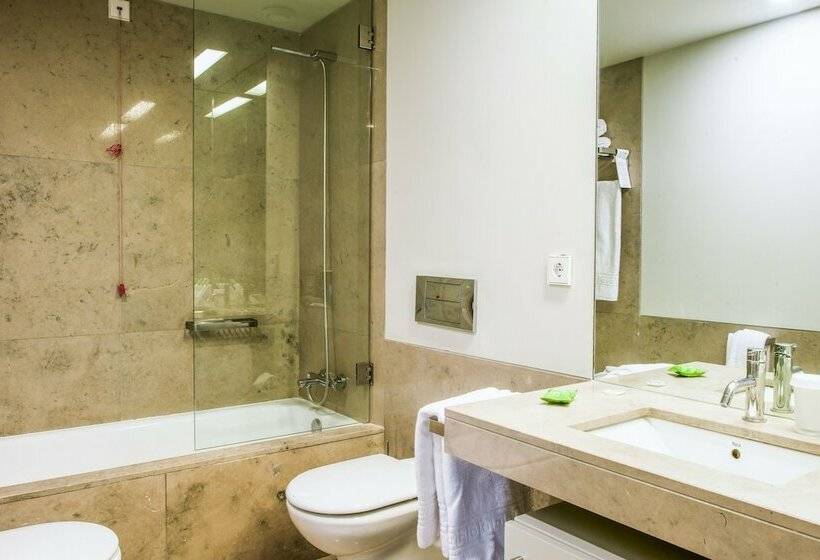 جناح بريميوم, The Editory by The Sea Troia Comporta