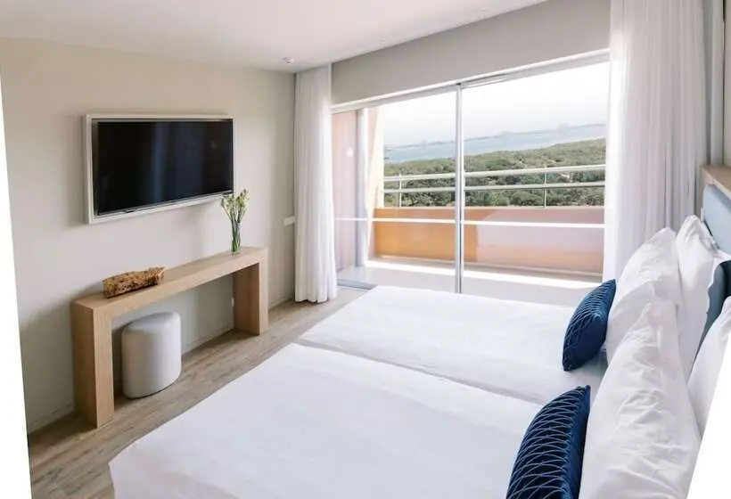 1 Bedroom Premium Apartment River View, The Pearl Troia