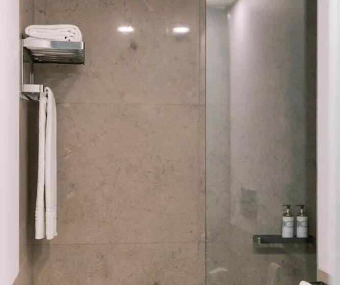 2 Bedrooms Premium Apartment River View, The Pearl Troia