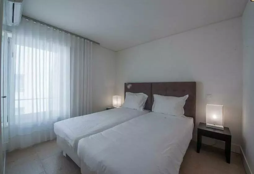 , Troia Residence by The Editory  Apartamentos Marina