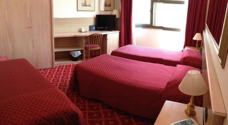 חדר סטנדרט לשלושה, Ih Hotels Milano St. John