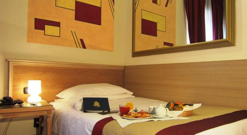 スタンダードシングルルーム, Ih Hotels Milano St. John