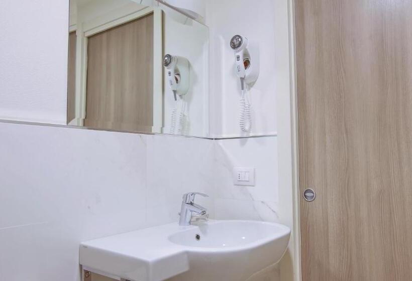 غرفة عائلية, Italianway Affittacamere Brenna