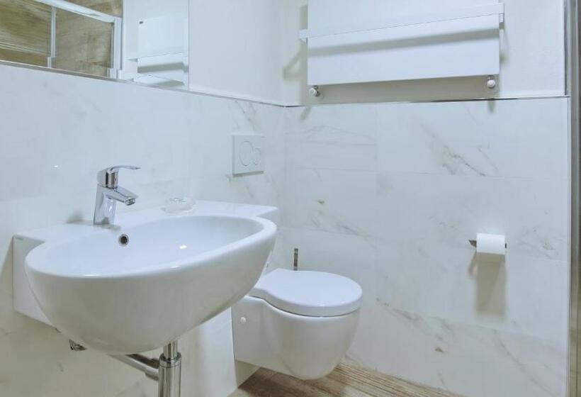 غرفة عائلية, Italianway Affittacamere Brenna