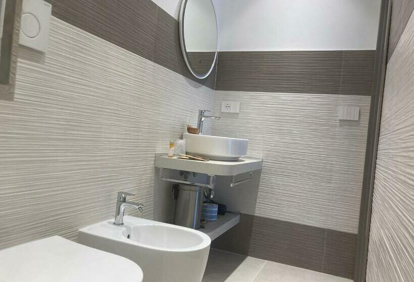 غرفة قياسية مزوَّدة بشُرفة, Divina Holiday   Rooms