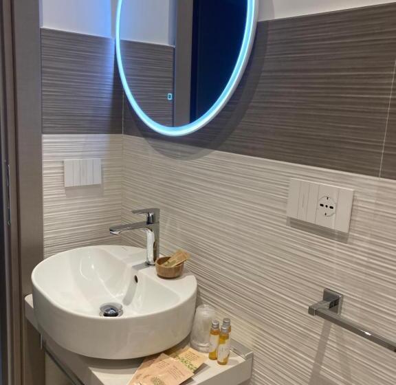 Номер Deluxe с Балконом, Divina Holiday   Rooms