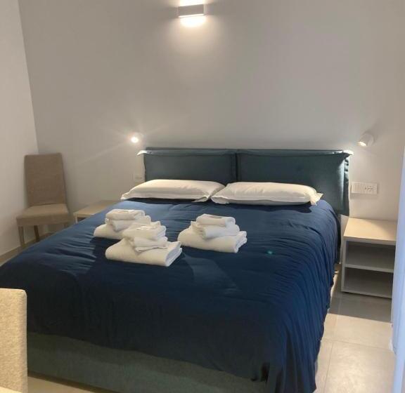 غرفة ديلوكس مزودة بشرفة, Divina Holiday   Rooms