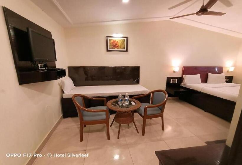 חדר דלוקס, Silver Leef