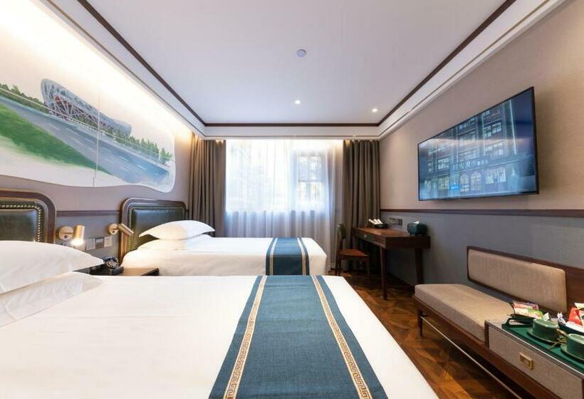 Номер Superior, Time Traveller Boutique Hotel Near Beijing National Stadium , Olympic Forest Park , National Conve
