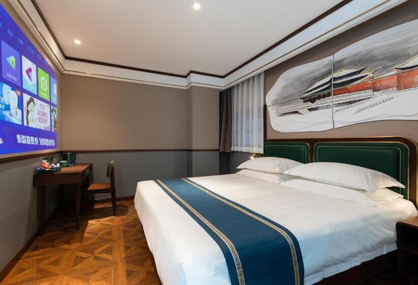 Номер Superior, Time Traveller Boutique Hotel Near Beijing National Stadium , Olympic Forest Park , National Conve
