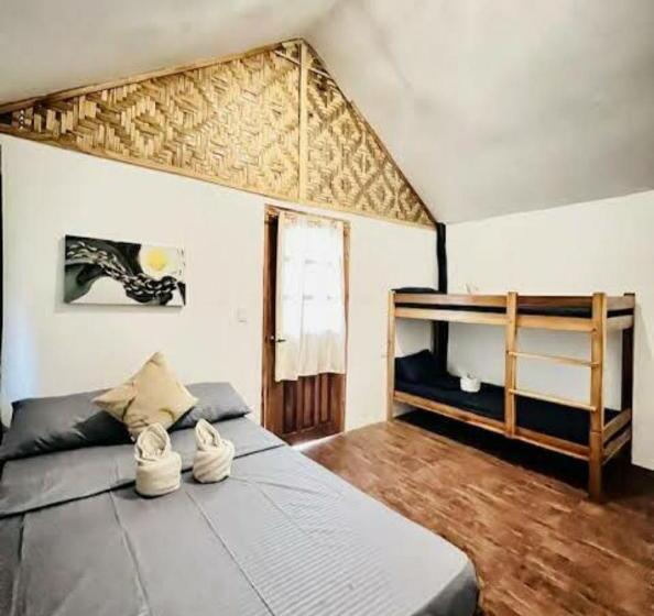 Семейный Номер, Banlaw Garden Resort