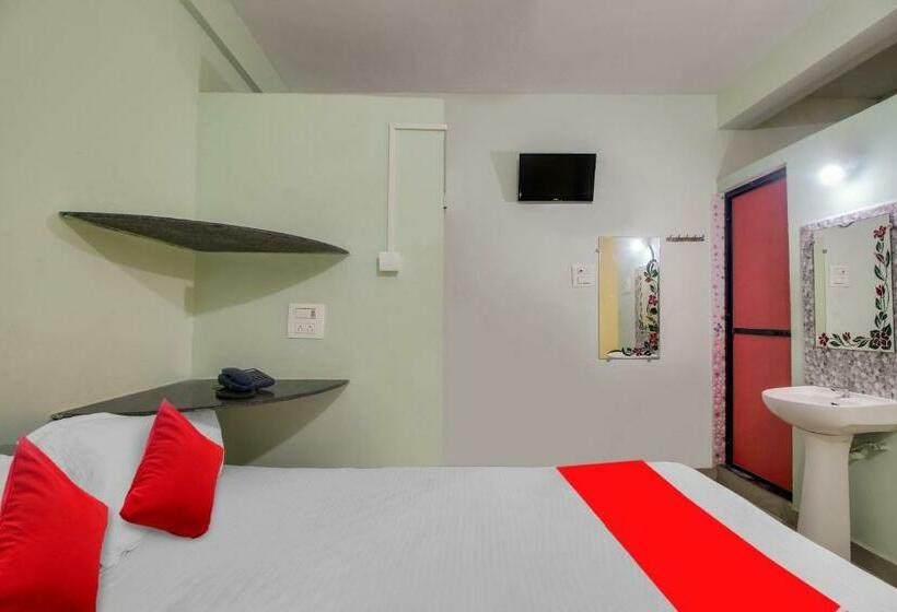 Triple Classic Room, O K S Inn