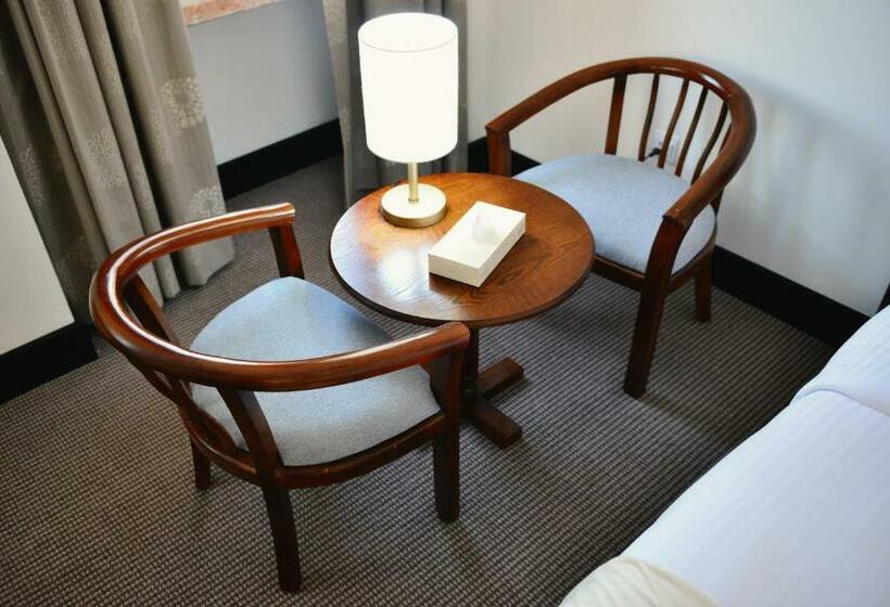 اتاق لوکس, Petra Castle