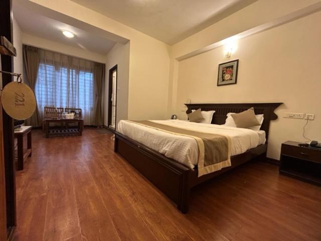 スタンダードルーム, Rendezvous