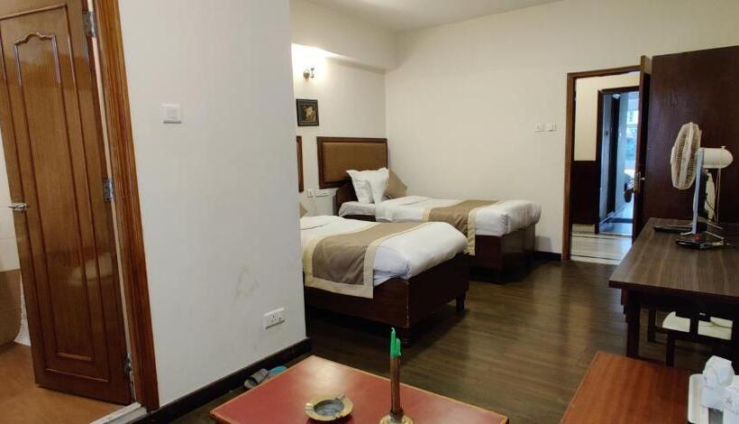 スタンダードルーム, Rendezvous