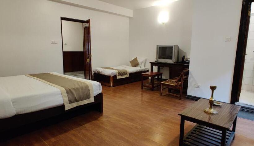 スタンダードトリプルルーム, Rendezvous