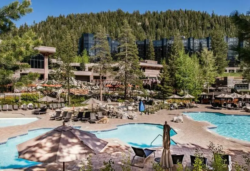 Talo 1 Makuuhuone, Resort At Squaw Creek S 128