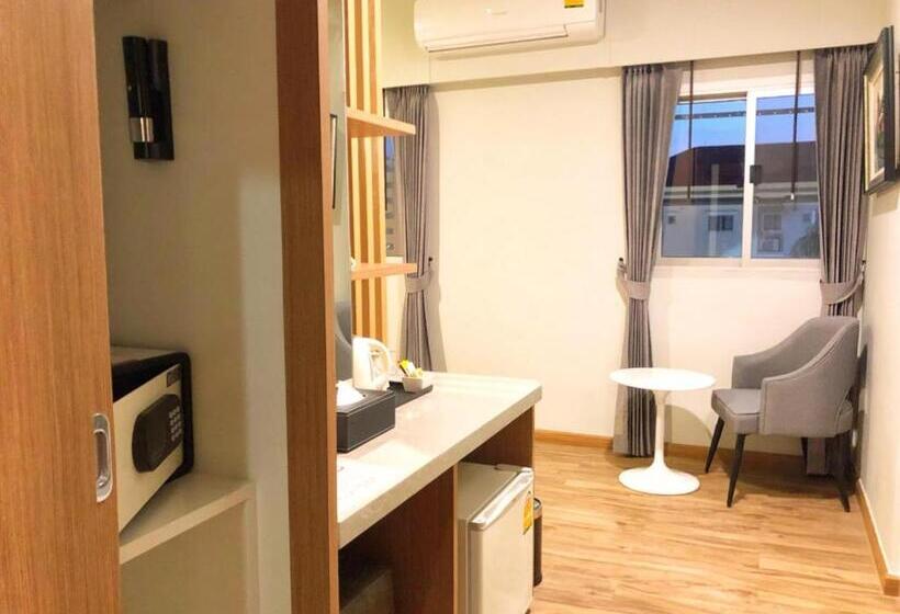 Номер Deluxe, The Green View