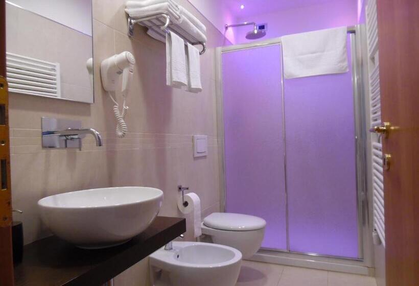 Номер Стандарт, Acquamarina B&b