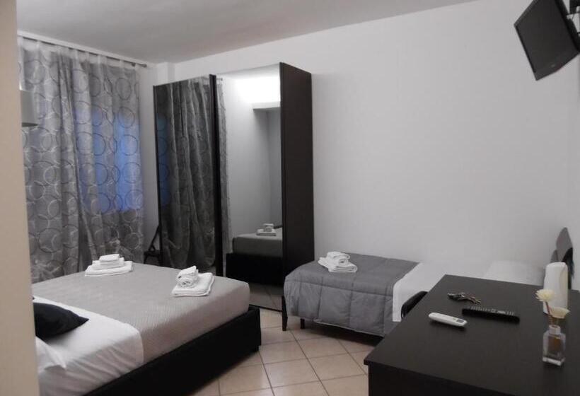 Номер Стандарт, Acquamarina B&b