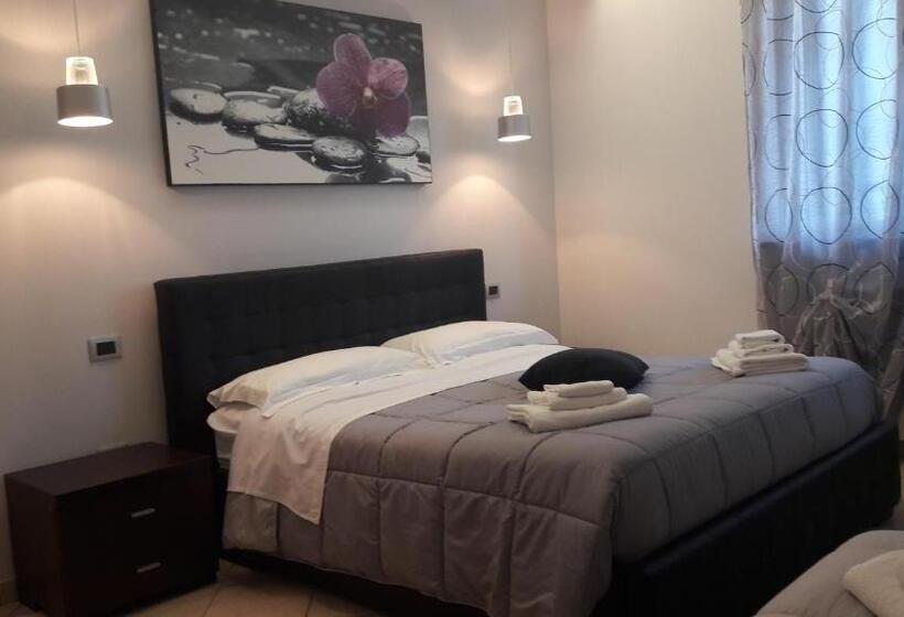 Номер Стандарт, Acquamarina B&b