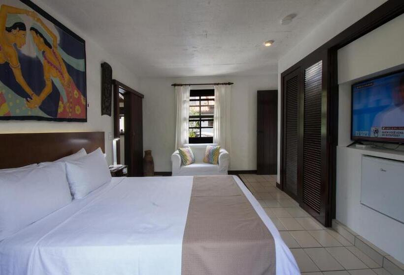 اتاق لوکس سه تخته, Pousada Do Adriano