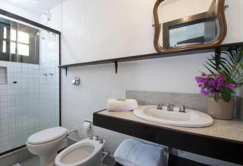 اتاق سوپریور خانوادگی, Pousada Do Adriano