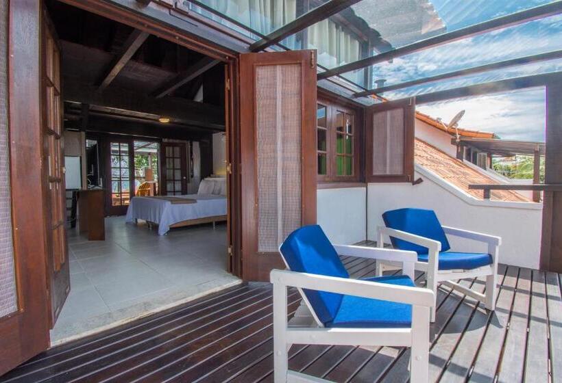 اتاق پریمیوم چهارنفره, Pousada Do Adriano