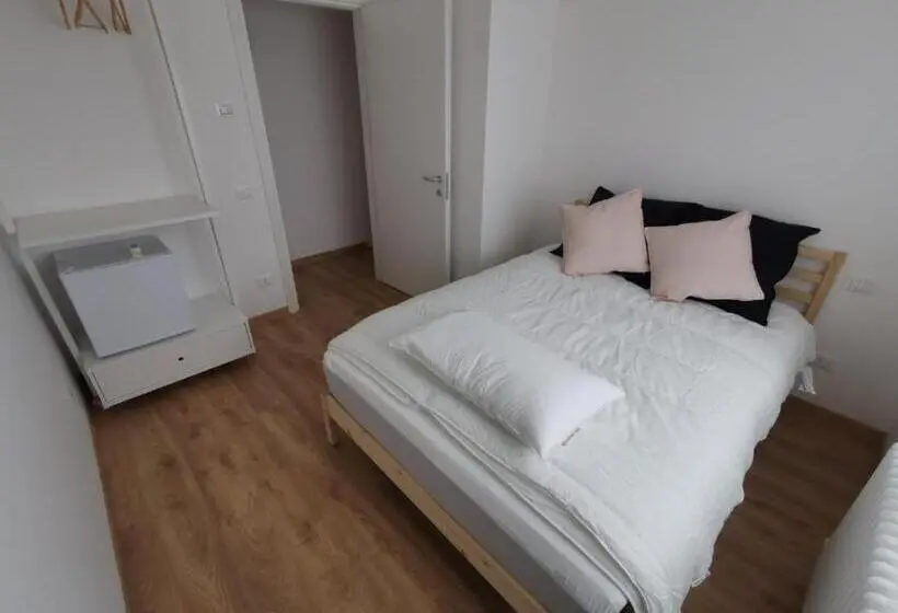 Standard room with outdoor bath, B&b Desdema