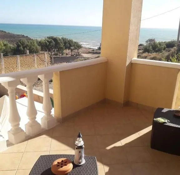 اتاق استاندارد با بالکن, Al Faro