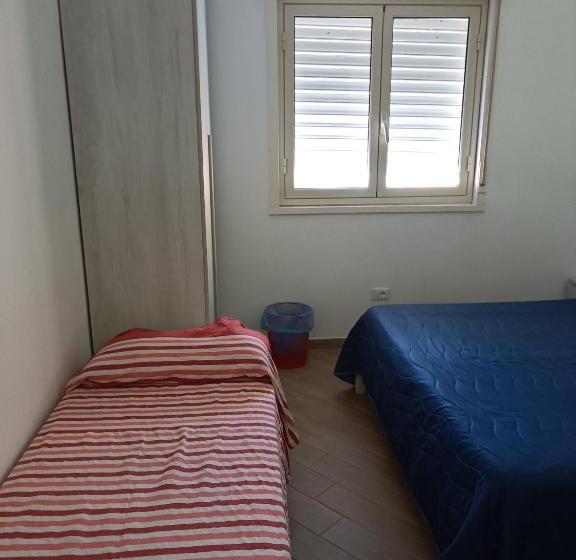 חדר סטנדרט, Al Faro