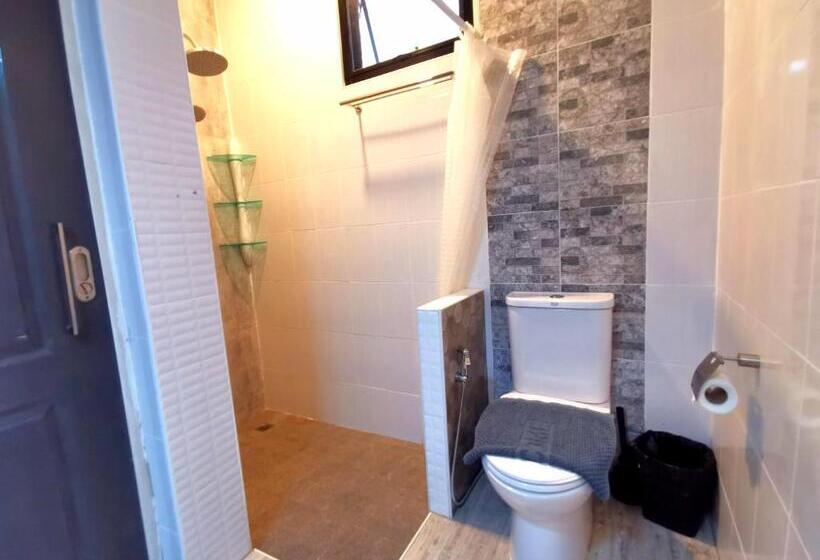 Номер Стандарт Трехместный, Baan Naratawan