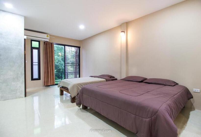 Трехместный Номер Deluxe Вид на Море, Baan Naratawan