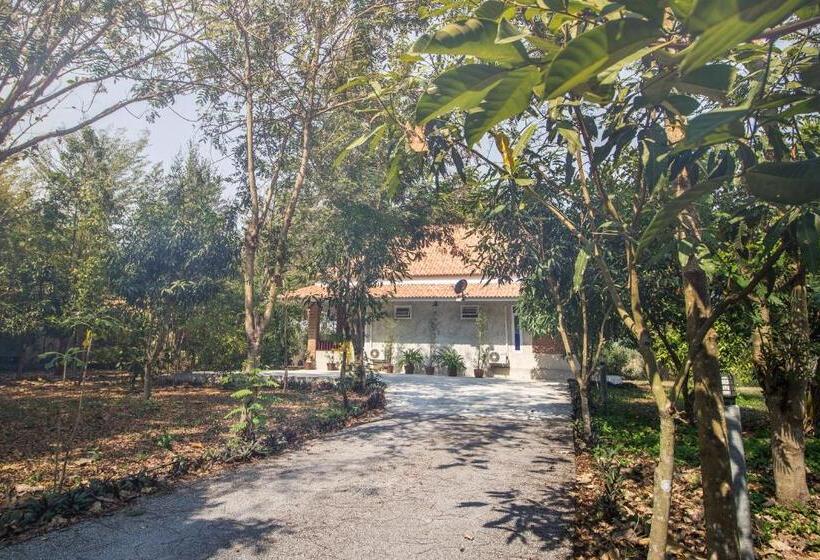 Дом 2 Спальни, Baan Naratawan