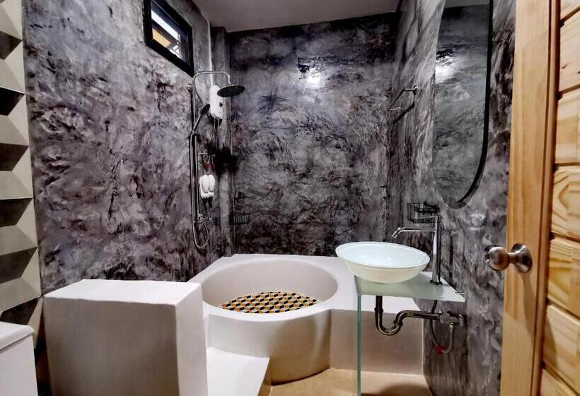 Номер Стандарт с Балконом, Baan Naratawan