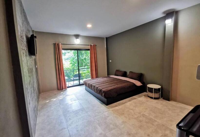 Стандартный Номер Кровать Кинг, Baan Naratawan