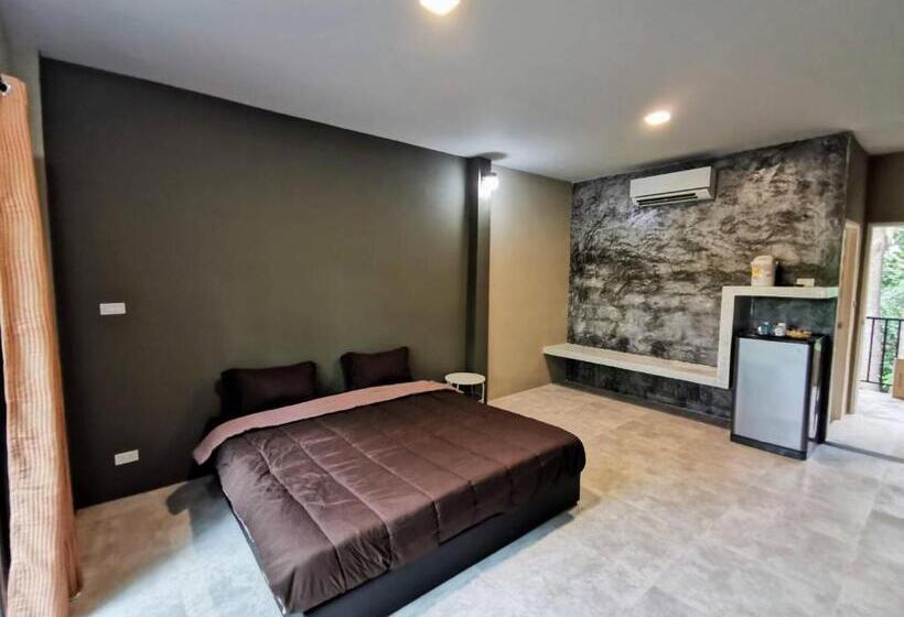 Стандартный Номер Кровать Кинг, Baan Naratawan