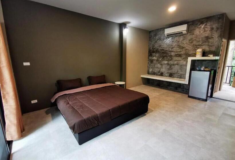 Стандартный Номер Кровать Кинг, Baan Naratawan