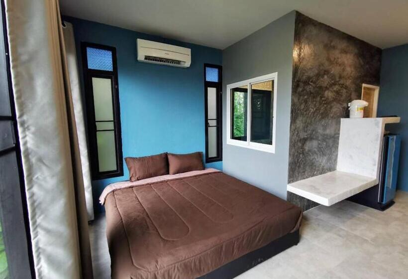 Номер Deluxe Вид на Море, Baan Naratawan