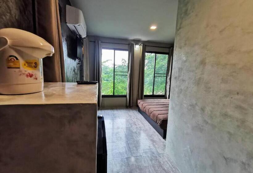 Номер Стандарт Вид на Горы, Baan Naratawan