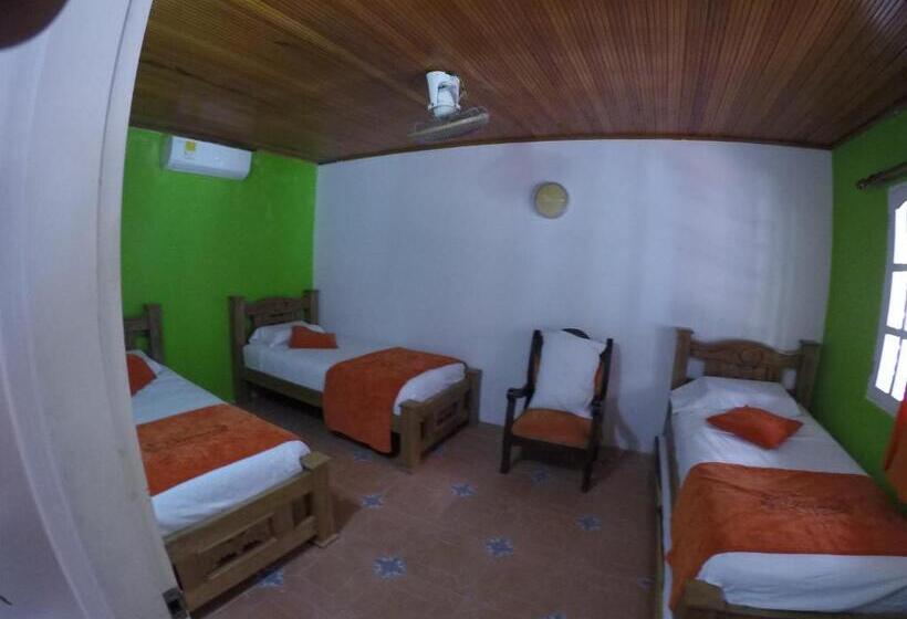 ファミリールーム, Isla Lizamar