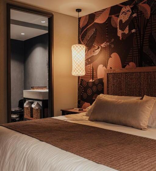 Suite with Terrace, Sui Boutique