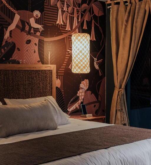 Suite with Terrace, Sui Boutique