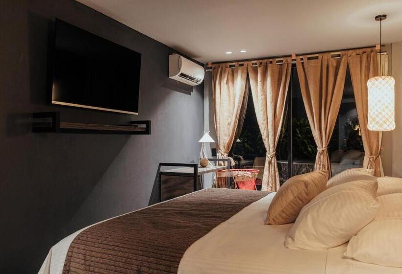 Suite with Terrace, Sui Boutique