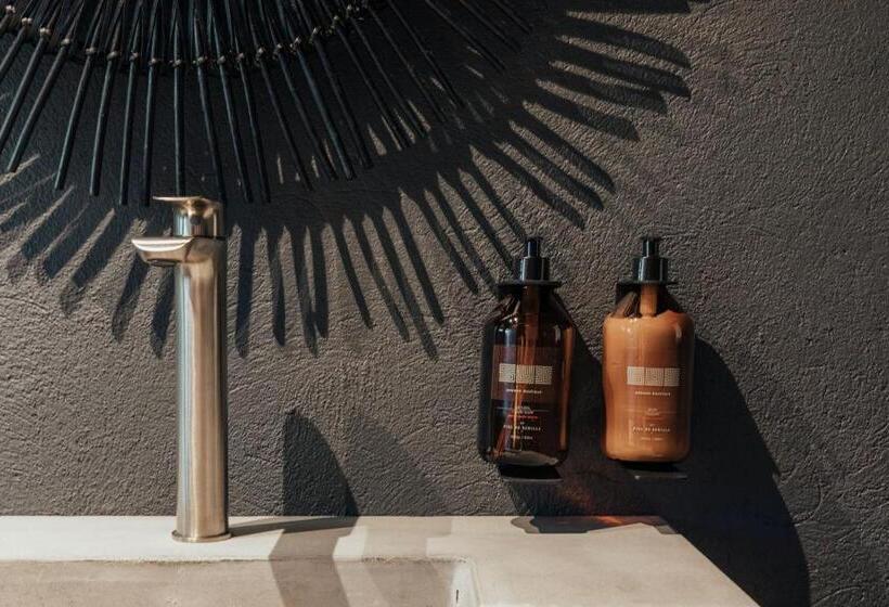 سوییت, Sui Boutique