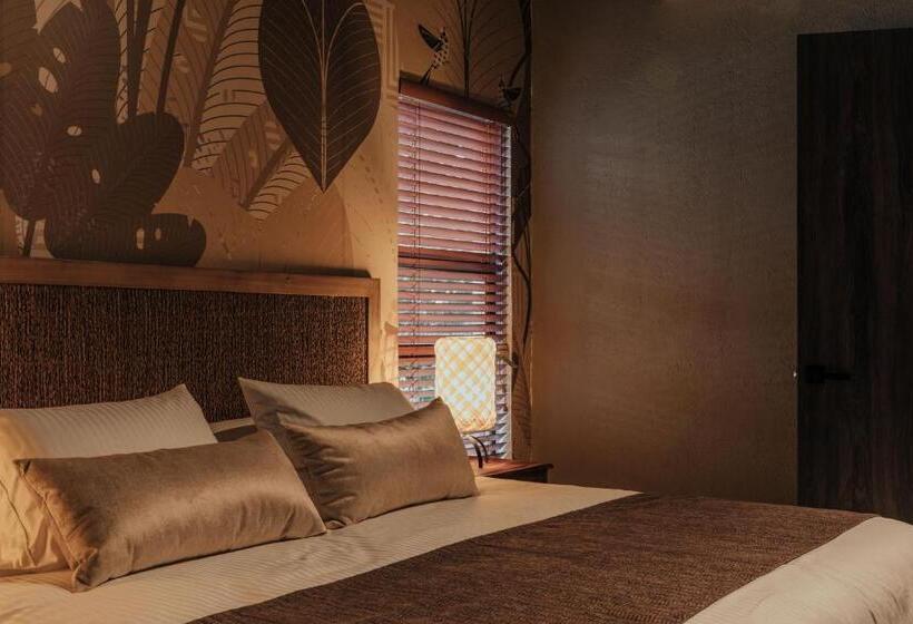 سوییت, Sui Boutique