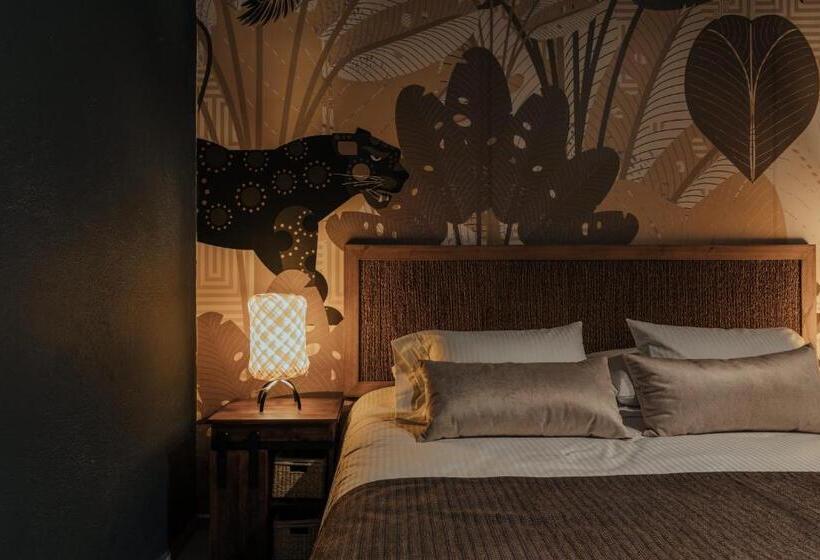 سوییت, Sui Boutique