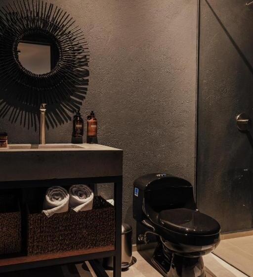 اتاق لوکس, Sui Boutique